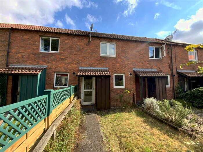 1 Bedroom Terraced House To Rent In Hazelwood, Great Linford, Milton Keynes, MK14