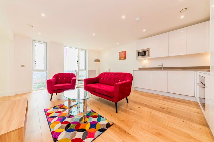 1 Bedroom Flat To Rent In Sky View Tower, High Street, Stratford, London, E15