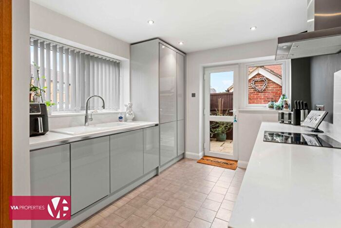 2 Bedroom Semi-Detached House For Sale In Palmers Grove, Nazeing, EN9