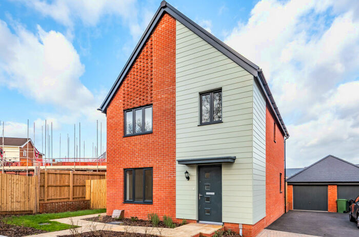 4 Bedroom Detached House To Rent In Brunel Way, Whiteley, Fareham, Hampshire, PO15