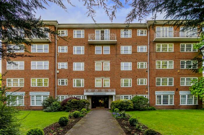 2 Bedroom Flat To Rent In Wimbledon Park Side, Wimbledon Common, London, SW19