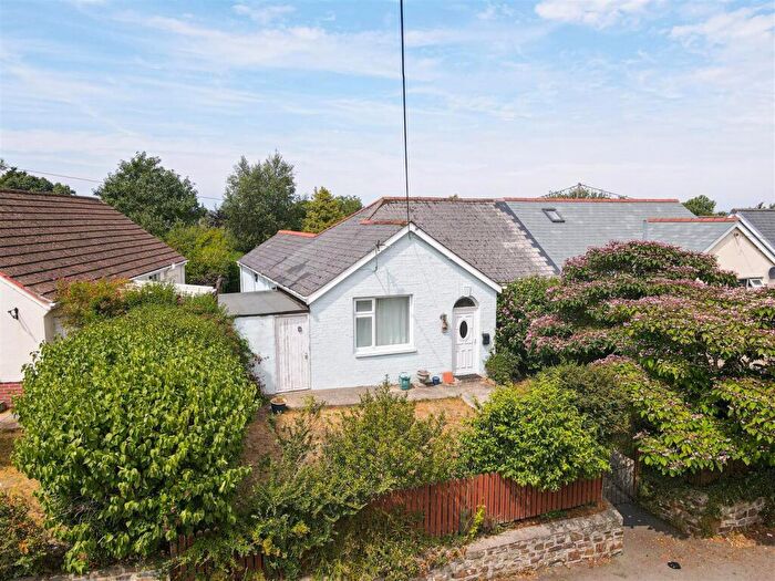 2 Bedroom Semi-Detached Bungalow For Sale In Mines Road, Bideford, EX39