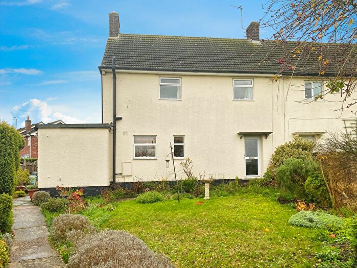 3 Bedroom Semi-Detached House For Sale In The Crescent, Wilsford, NG32