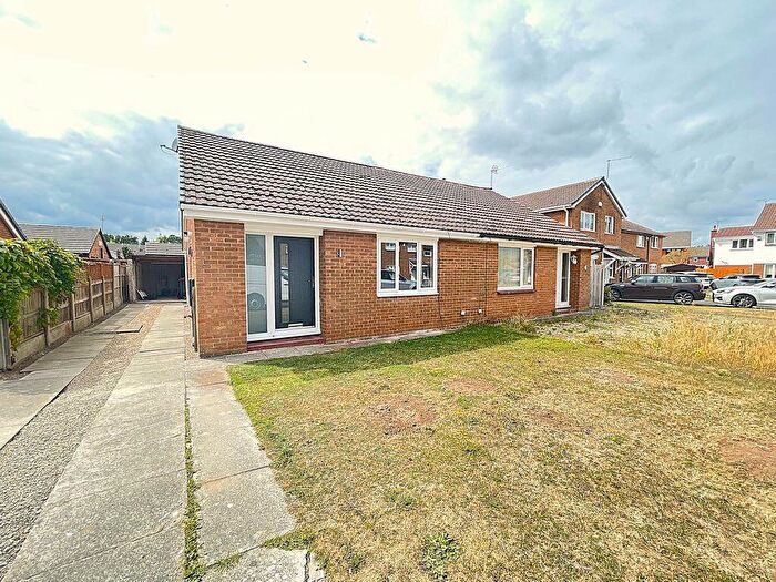 2 Bedroom Bungalow To Rent In St Georges Avenue, Ellesmere Port, CH66