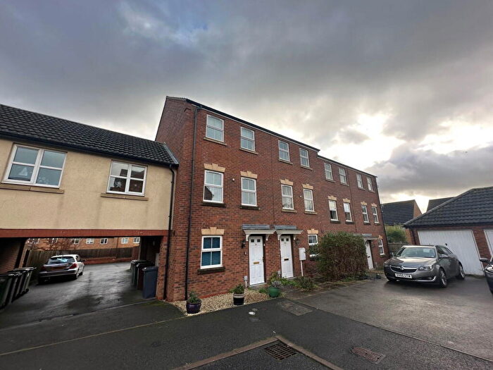 3 Bedroom Town House For Sale In Carlisle Close, Corby, Northamptonshire, NN18