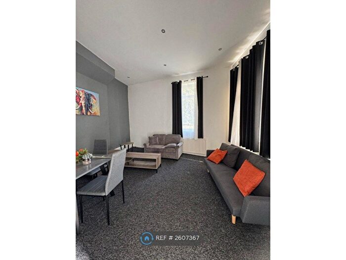 1 Bedroom Flat To Rent In Stanhope Road, South Shields, NE33