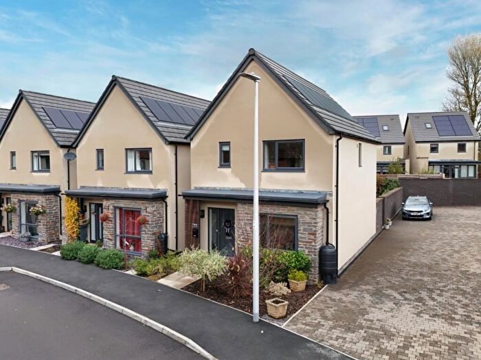 3 Bedroom Detached House For Sale In Ideally Situated Within The Popular Court De Wyck Development, Claverham, BS49