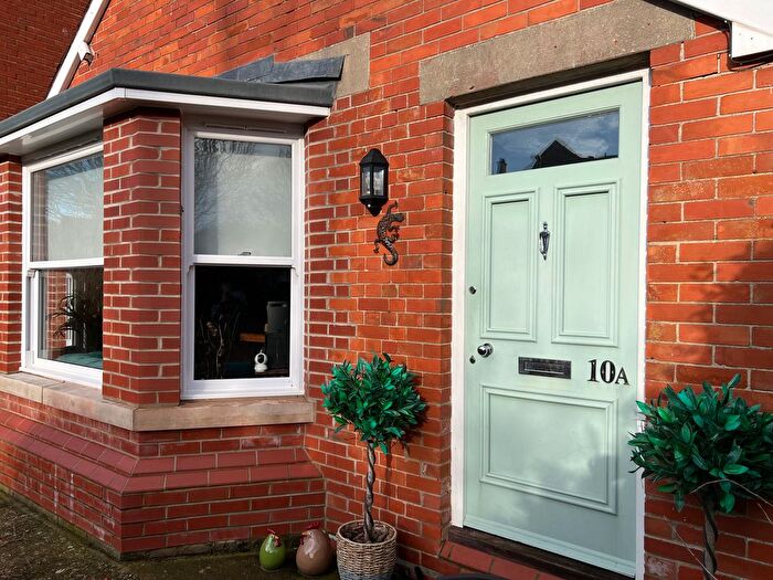 1 Bedroom Bungalow For Sale In Netherton Road, Dorset, Weymouth, DT4