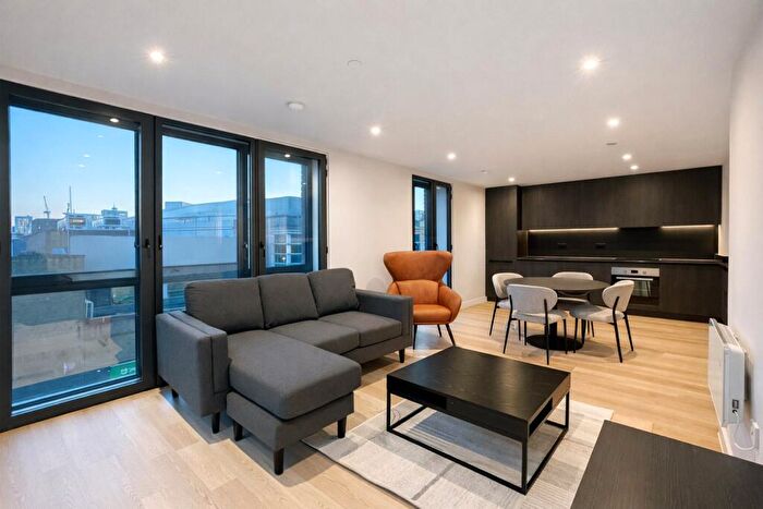 2 Bedroom Apartment To Rent In Dutton Street, Manchester, M3