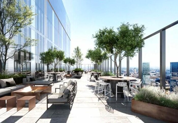 2 Bedroom Flat To Rent In Chester Road, Manchester, M15