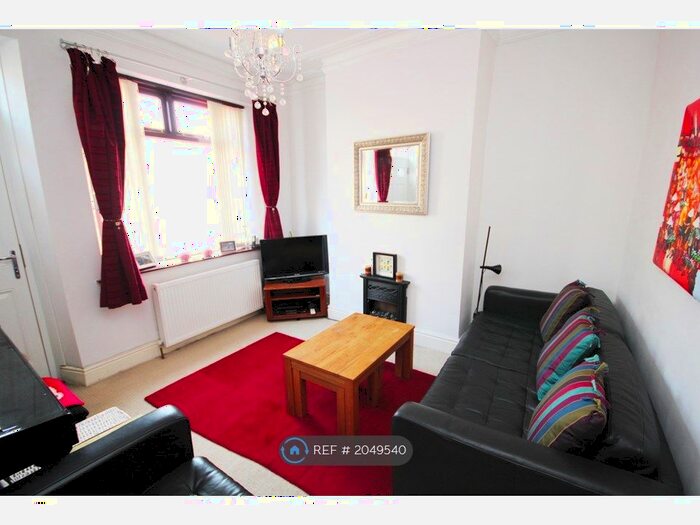 3 Bedroom Terraced House To Rent In Tapton Hill Road, Sheffield, S10