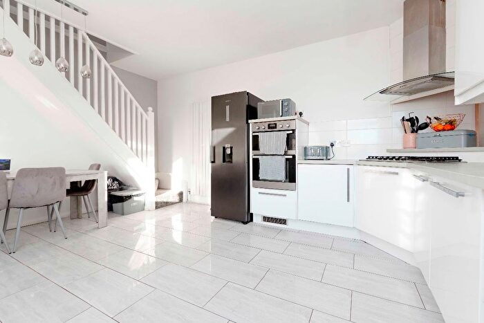 3 Bedroom Terraced House For Sale In The Park, Treharris, CF46