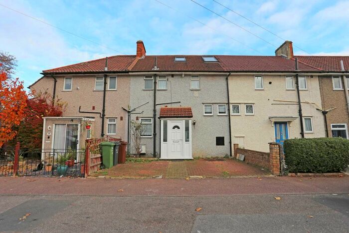 3 Bedroom Terraced House To Rent In Bushgrove Road, Dagenham RM8