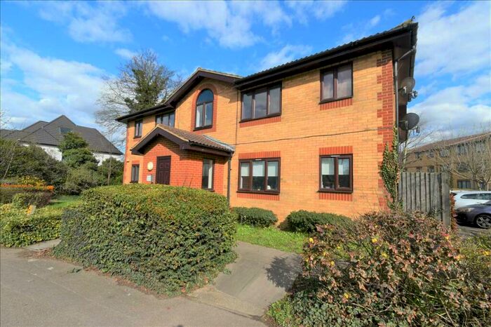 1 Bedroom Apartment To Rent In Oakley Court, Churchill Close, Dartford, DA1