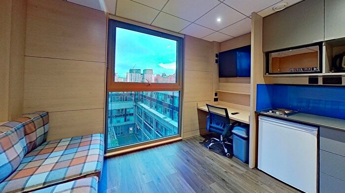 Studio To Rent In Regent Street, Leeds, LS2