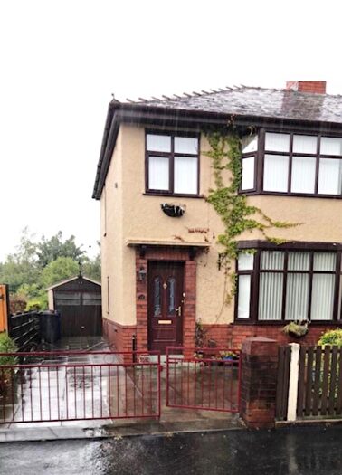 3 Bedroom Semi Detached House To Rent In Stanley Grove, Penwortham, PR1