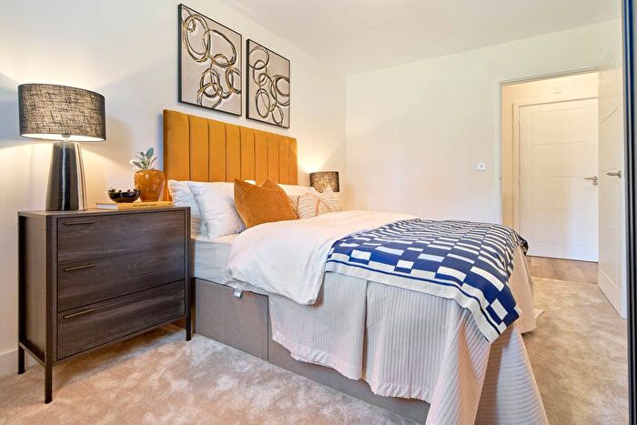 2 Bedroom Flat For Sale In "Chaffinch House" At Old Ham Lane, Maidstone, ME17