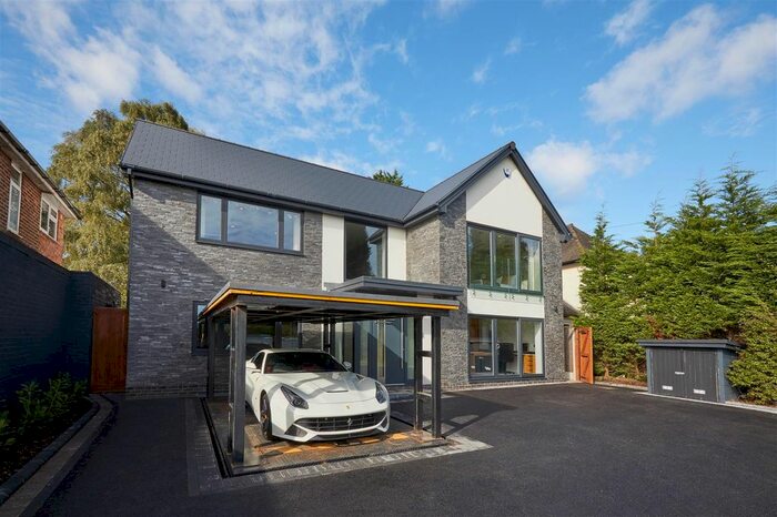 5 Bedroom Detached House For Sale In Weeford Road, Sutton Coldfield, B75