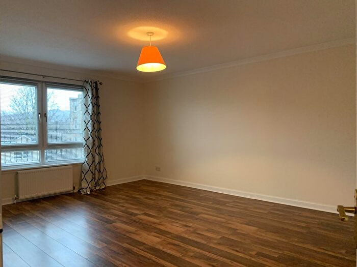 2 Bedroom Flat To Rent In Hermitage Park Lea, Edinburgh, EH6