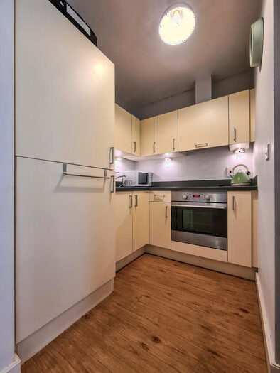 1 Bedroom Flat To Rent In Boulevard Drive, Beaufort Park, London, NW9