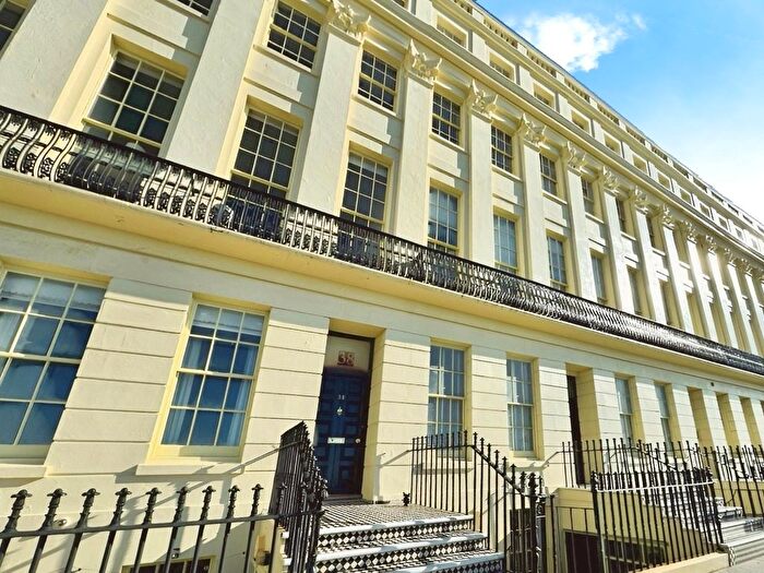 1 Bedroom Flat To Rent In Brunswick Terrace, Hove, East Sussex, BN3