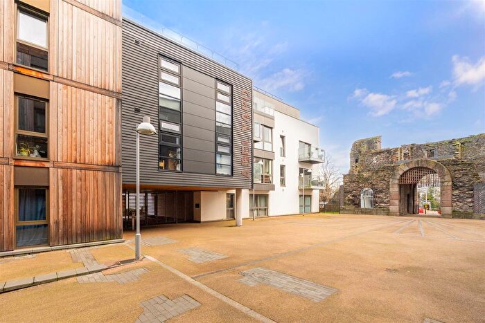 2 Bedroom Flat For Sale In The Gateway, Bristol, BS1