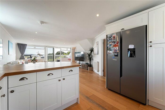 5 Bedroom Detached House For Sale In Whitecliff Road, Poole, Dorset, BH14