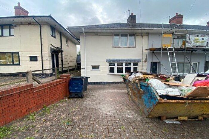 3 Bedroom End Of Terrace House To Rent In Hurlingham Road, Birmingham, B44