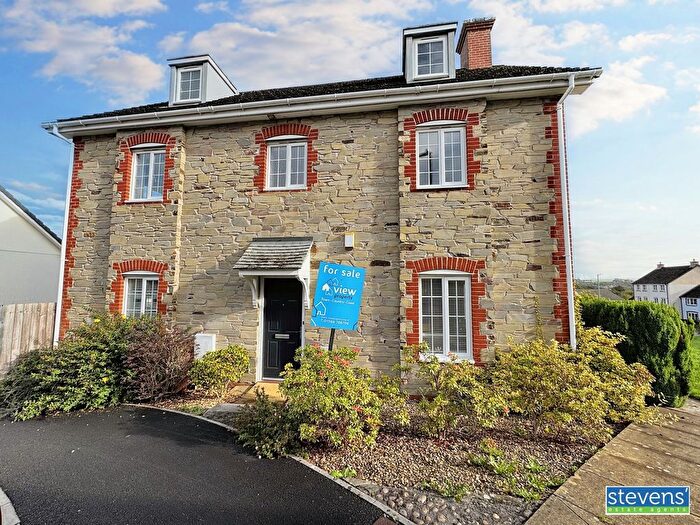 5 Bedroom Detached House For Sale In Kensey Valley Meadow, Launceston, Cornwall, PL15