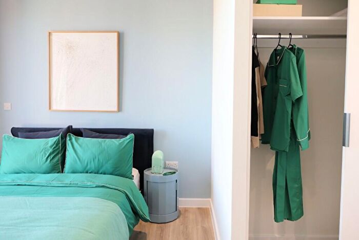 2 Bedroom Apartment To Rent In Glebe Street, Stoke-On-Trent, Staffordshire, ST4