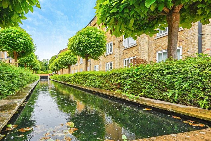 3 Bedroom Flat For Sale In Mill Race, River, Dover, Kent, CT17