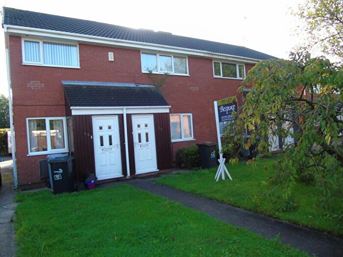 2 Bedroom Flat To Rent In Hythe Avenue, Crewe, Cheshire, CW1