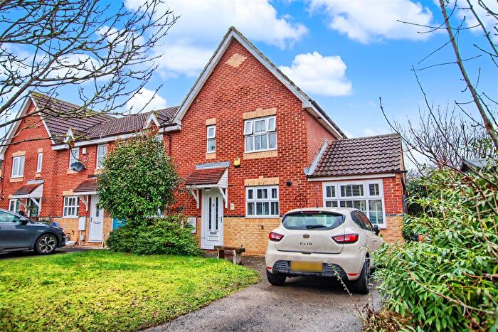 3 Bedroom End Terrace House For Sale In Broomlee Close, Ingleby Barwick, TS17