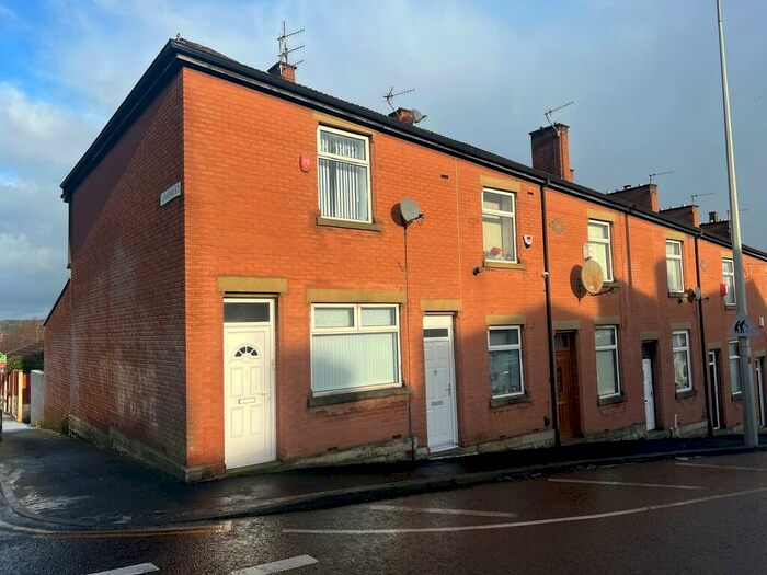 2 Bedroom End Of Terrace House To Rent In Livesey Branch Road, Blackburn, BB2