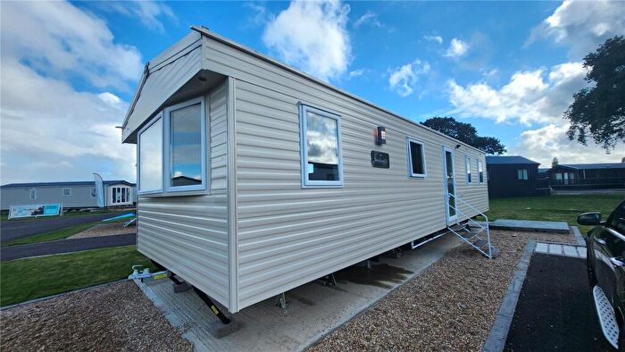 2 Bedroom Bungalow For Sale In Mill Rythe Coastal Village, Havant Road, Hayling Island, Hampshire, PO11