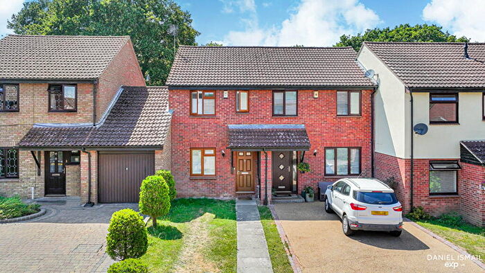 2 Bedroom Semi-Detached House For Sale In Mahonia Drive, Langdon Hills, SS16