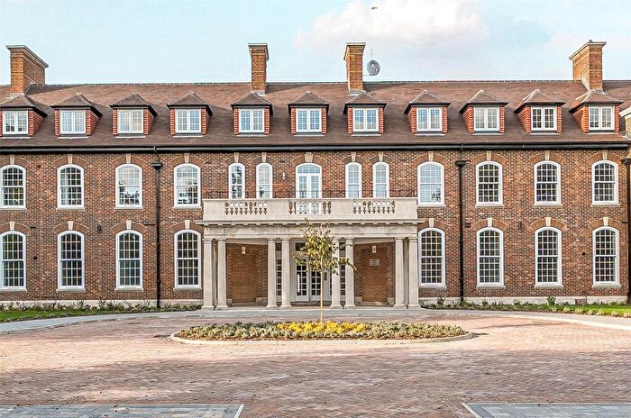 2 Bedroom Apartment For Sale In Brunswick Road, Deepcut, Camberley, Surrey, GU16