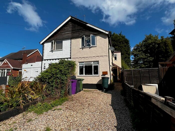 3 Bedroom Semi-Detached House To Rent In Pinfold Grove, Penn, Wolverhampton, WV4