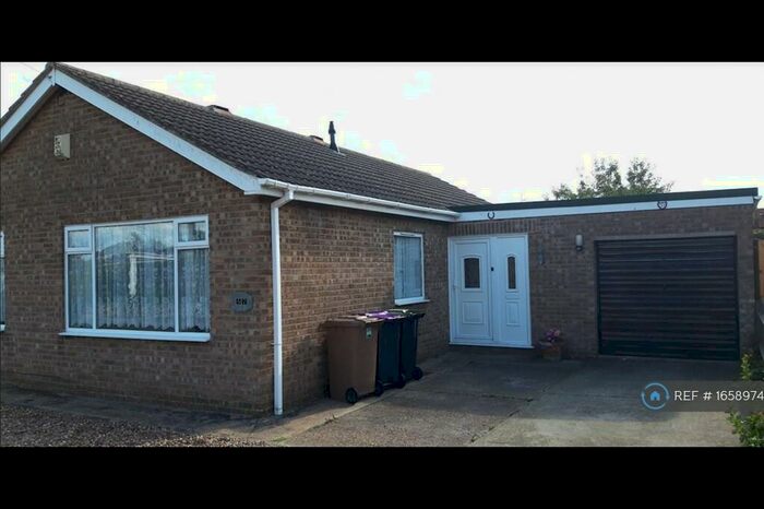 3 Bedroom Bungalow To Rent In Bishops Road, Leasingham, Sleaford, NG34