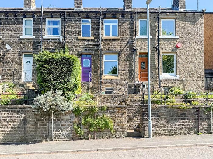 3 Bedroom Terraced House For Sale In Vicarage Road, Longwood, Huddersfield, HD3