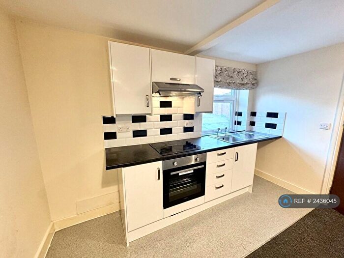 1 Bedroom Flat To Rent In Westgate House, Grantham, NG31