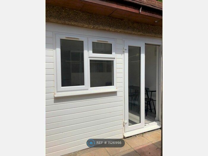 1 Bedroom Flat To Rent In Southgate, London, N14