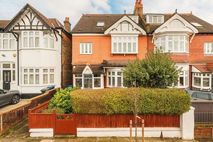 5 Bedroom Semi Detached House For Sale In Lavington Road, West Ealing, W13