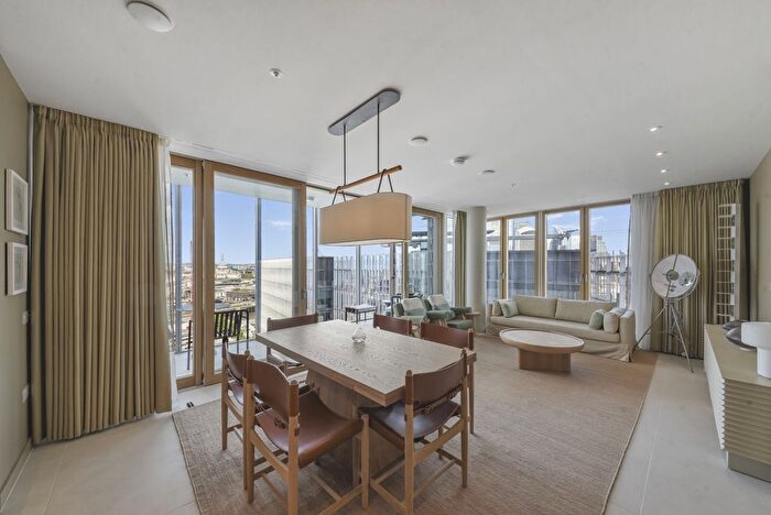 3 Bedroom Flat To Rent In Shard Place, London Bridge Street, SE1