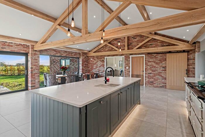5 Bedroom Detached House For Sale In Torrington Lane, Fleet, Spalding, Lincolnshire, PE12