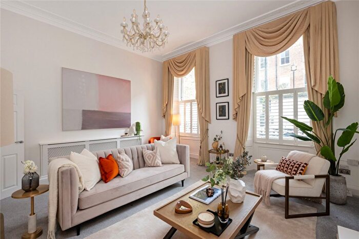 3 Bedroom Flat For Sale In Devonshire Place, Marylebone, London, W1G