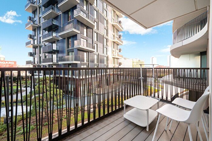 1 Bedroom Flat For Sale In Cascade Way, London, W12