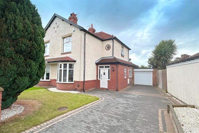 2 Bedroom Semi-Detached House For Sale In Sinclair Gardens, Seaton Delaval, NE25