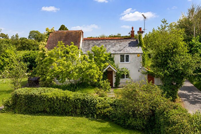 2 Bedroom Cottage For Sale In Brittons Lane, Lower Norton, Warwick, CV35