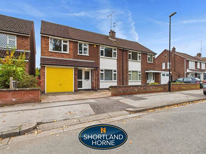 5 Bedroom Semi-Detached House For Sale In Dawlish Drive, Styvechale, Coventry, CV3
